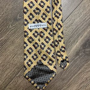 GIVENCHY Monsieur Silk Tie 💫